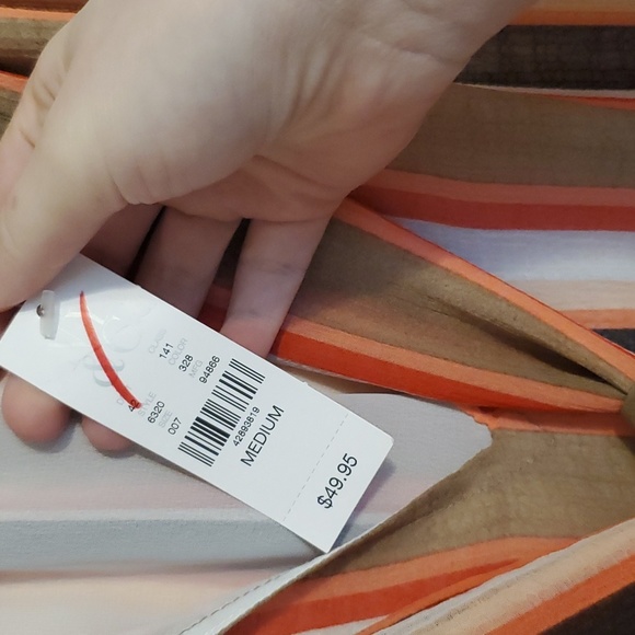 NWT New York and Co striped sleeveless V neck tie in front - Picture 3 of 9